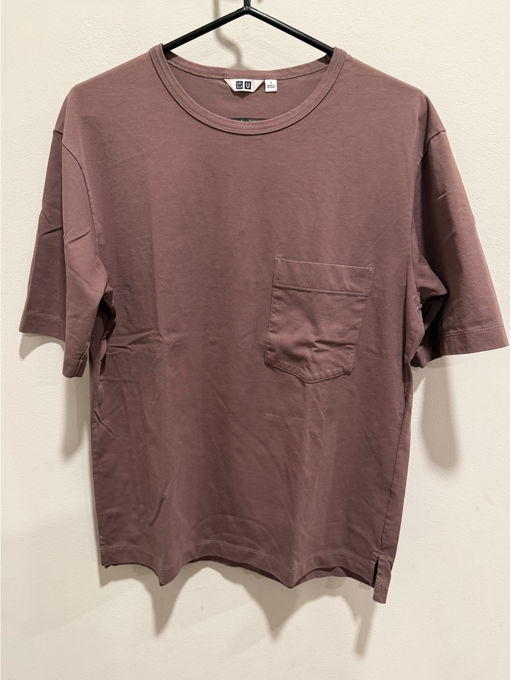 Uniqlo AIRism Short Sleeve Shirt Brown Soft Stretch Lightweight Pocket Tee Basic
